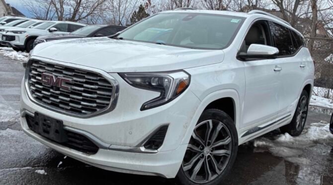 GMC Terrain 2020 — available at DPATTOS, Hamilton ON