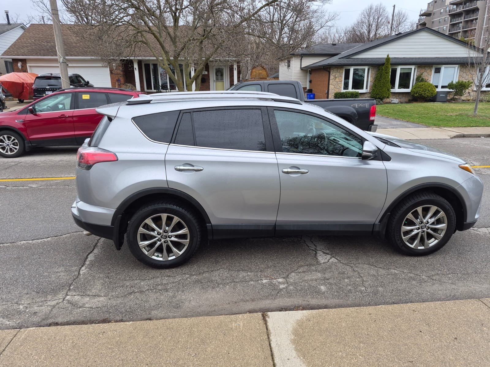 Toyota Rav 4 2017 — available at DPATTOS, Hamilton ON